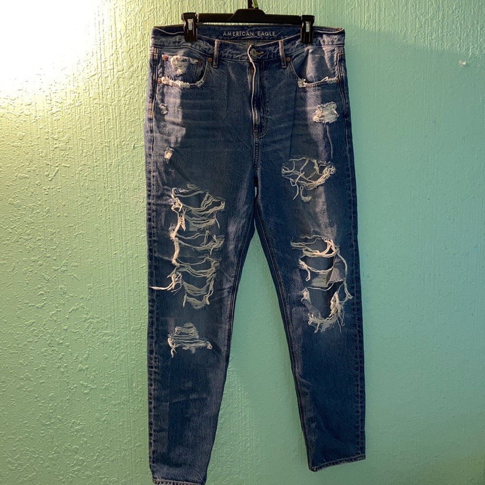 American eagle 90s slim boyfriend jeans